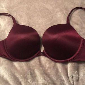 Victoria’s Secret very sexy push up 34D